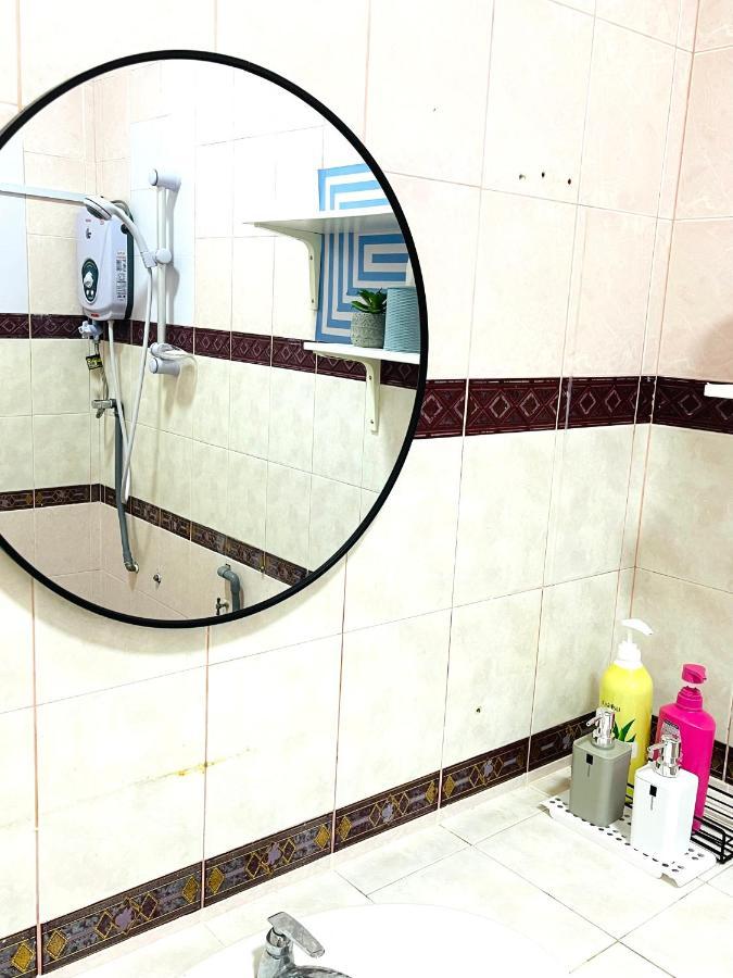 Qv Residence Langkawi - Jacuzzi, Bbq, & Steamboat Kuah Εξωτερικό φωτογραφία