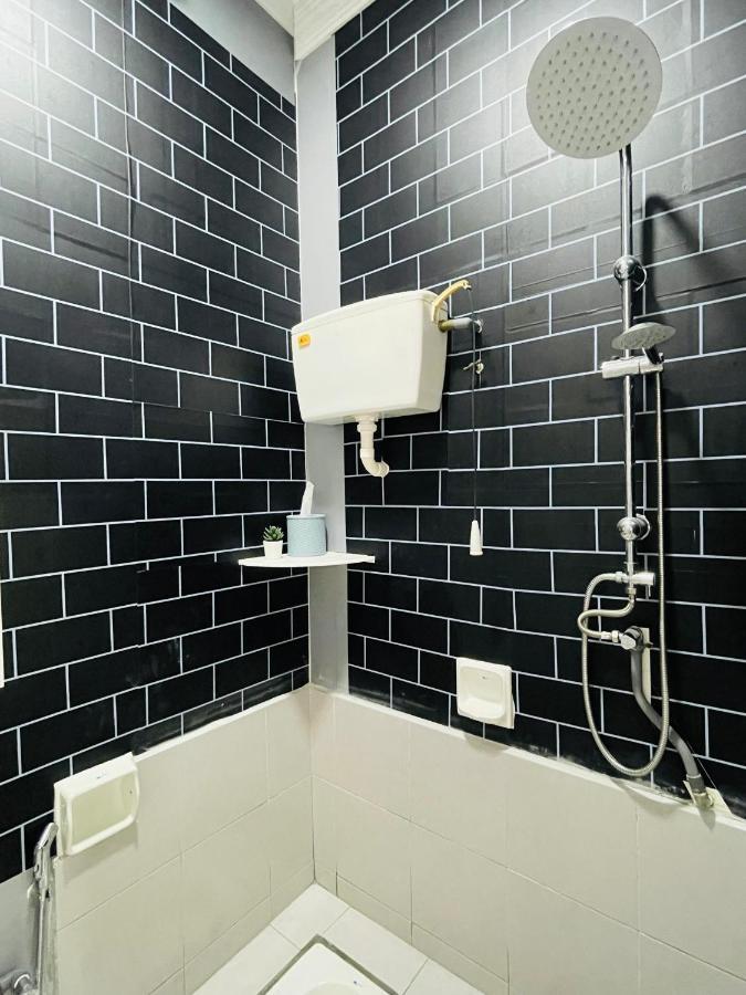 Qv Residence Langkawi - Jacuzzi, Bbq, & Steamboat Kuah Εξωτερικό φωτογραφία